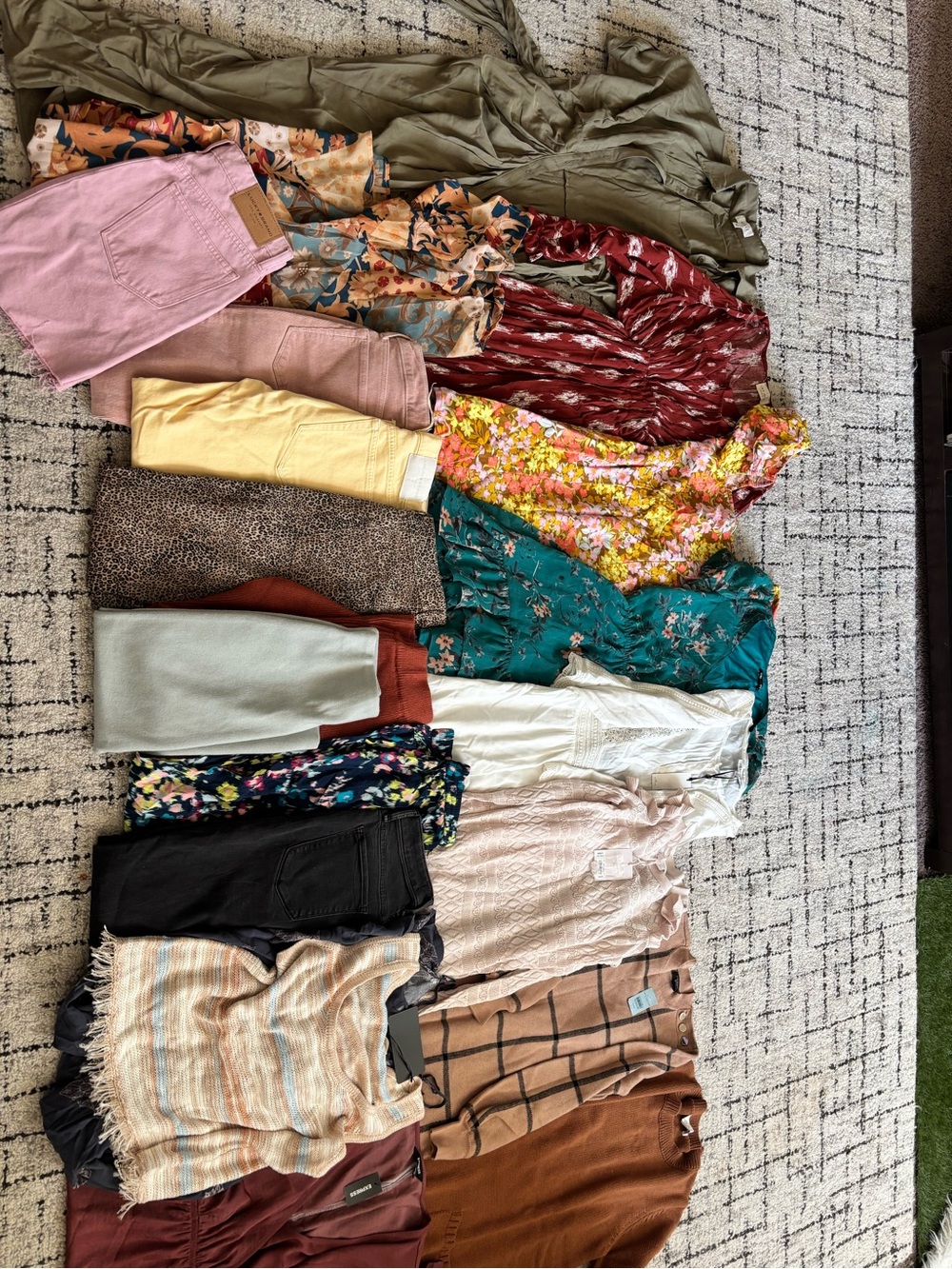 Women bundle clothing size small/Xs